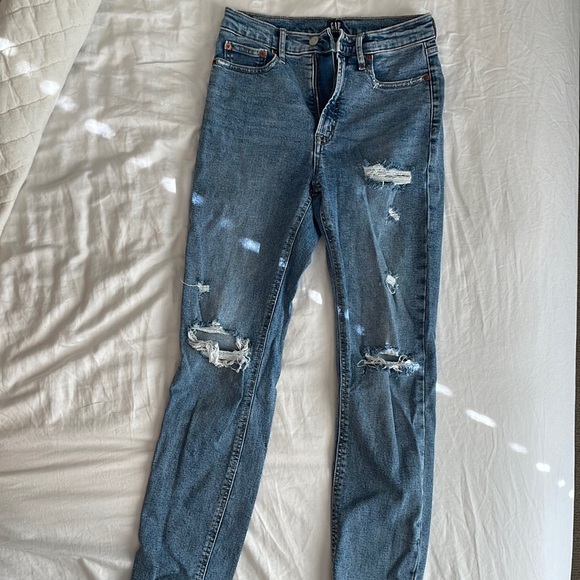 Gap Jeans, light wash size 26 R - Picture 1 of 4